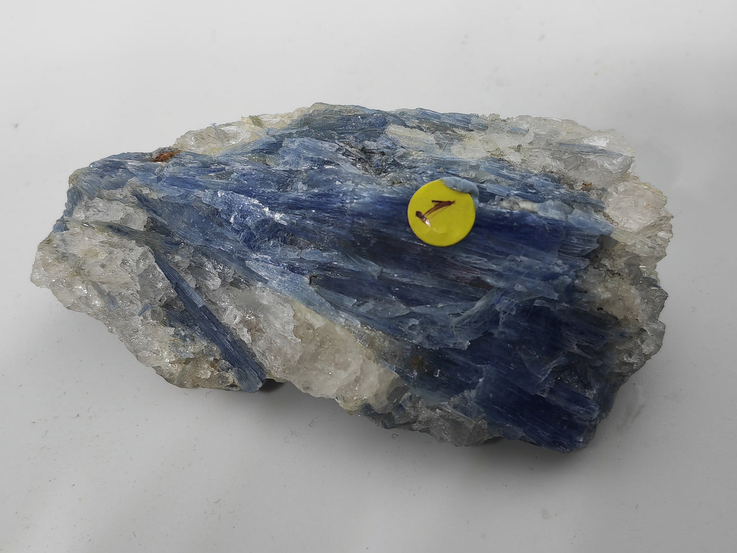Earthstore® Kyanite - Crystal Display Pieces