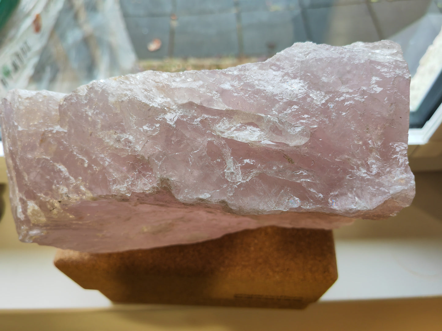 Rose Quartz AA Huge Display FLAT CUT BASE Natural Chunk - 5.3Kg,  250mm x 150mm x 120mm - Madagascar