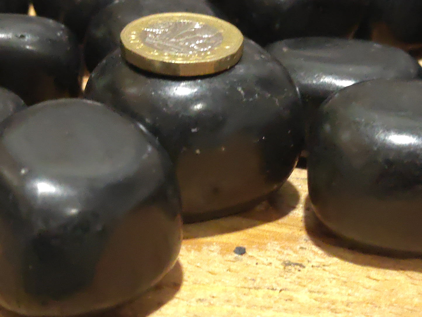 Shungite - Giant Gallet / Pebbles (EMF, Protection, Grounding, Shielding,Karelia) C60